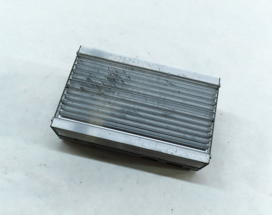 Thumbnail 6: 2014-2019 BMW X5 X6 X5M X6M ///M (F15 F16 F85 F86) HARMAN BECKER AUDIO AMPLIFIER