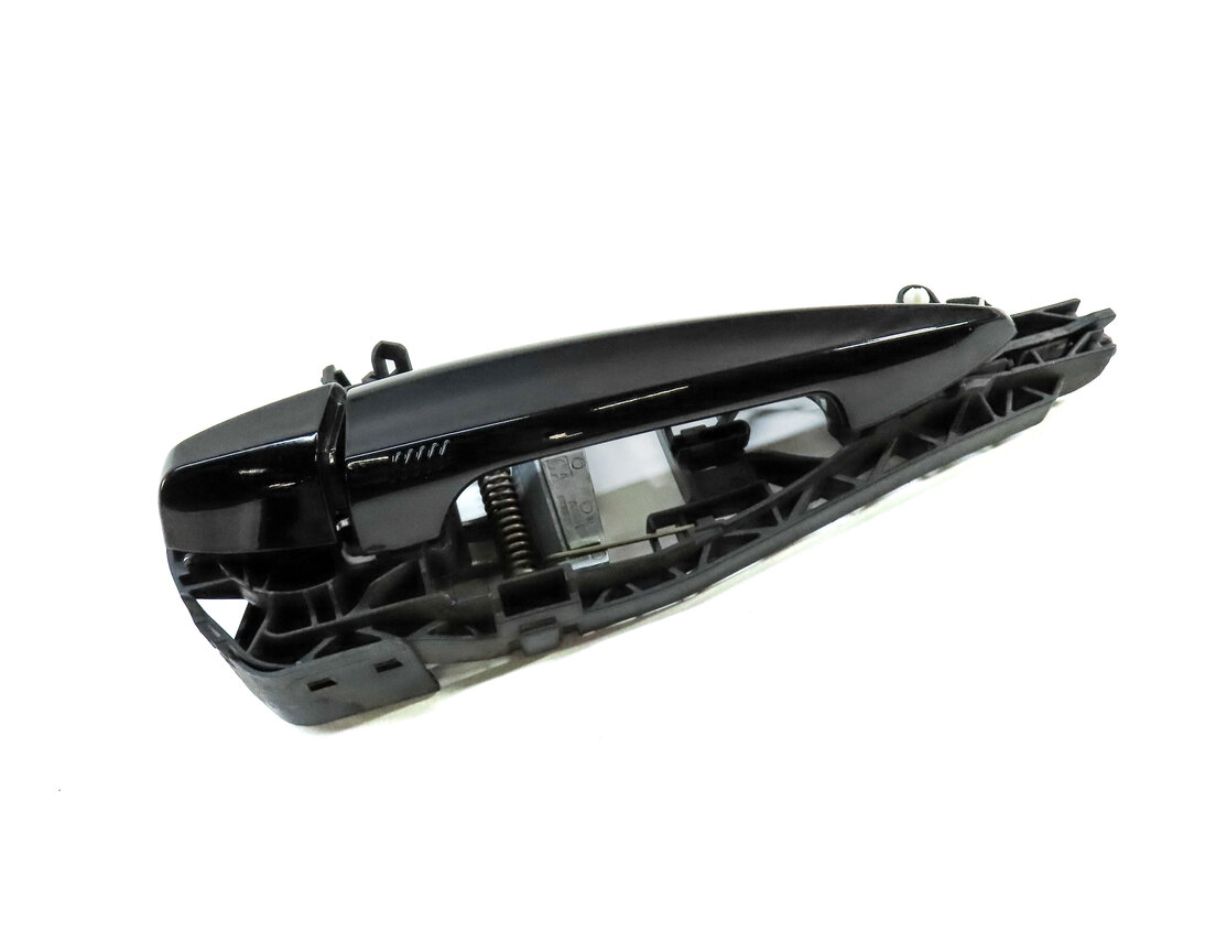 Thumbnail 8: 14-21 BMW X1 X2 X5 X6 (F15 F16 F39 F48) REAR LEFT COMFORT DOOR HANDLE (Black)