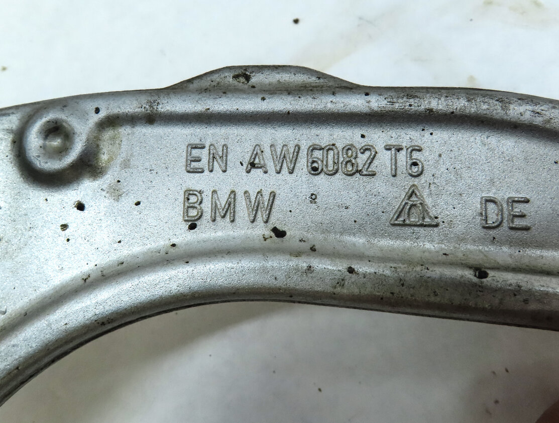 Thumbnail 6: 2007-2018 BMW X5 X6 (F15 F16) FRONT LEFT & RIGHT UPPER CONTROL ARM SET-2