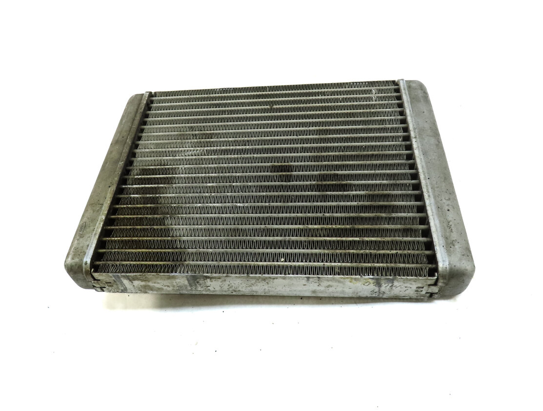 Thumbnail 5: 14-19 BMW X5 X6 (F15 F16) 4.4L TURBO N63 ENGINE OIL COOLER RADIATOR