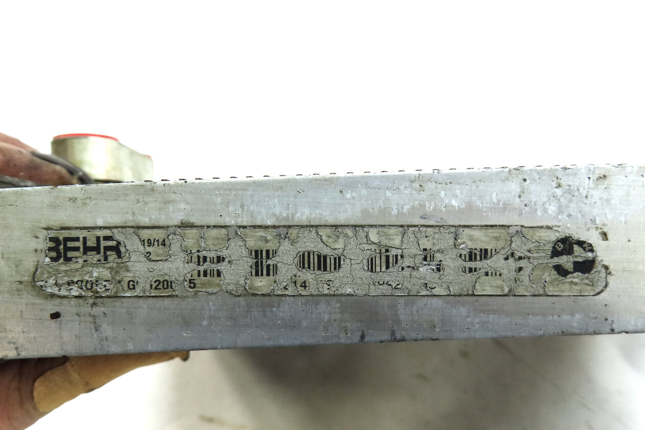 Thumbnail 6: 14-19 BMW X5 X6 (F15 F16) 4.4L TURBO N63 ENGINE OIL COOLER RADIATOR