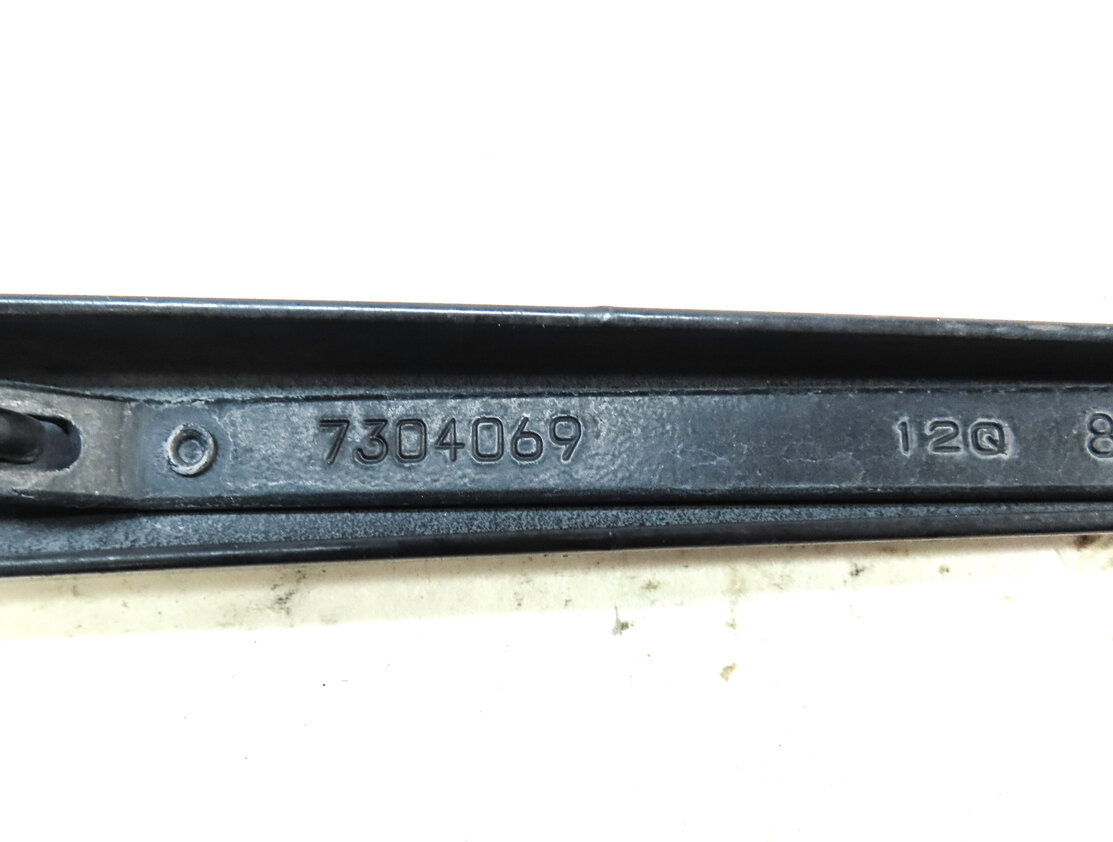 Thumbnail 5: 2014-2019 BMW X5 X6 (F15 F16) FRONT LEFT & RIGHT WINDSHIELD WIPER ARM SET-2