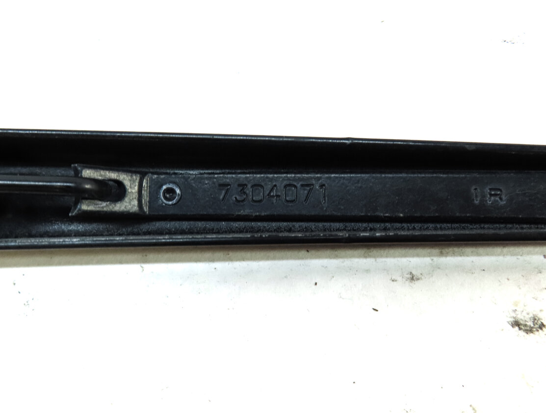 Thumbnail 6: 2014-2019 BMW X5 X6 (F15 F16) FRONT LEFT & RIGHT WINDSHIELD WIPER ARM SET-2