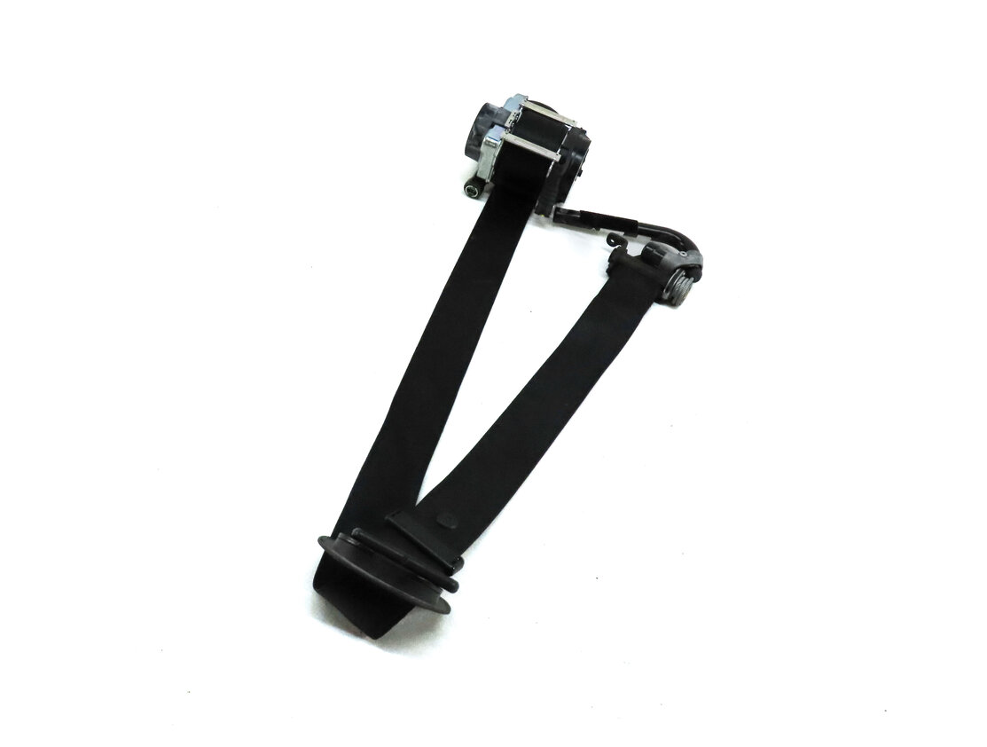 2014-2019 BMW X5 X6 (F15 F16) RIGHT FRONT PASSENGER SEATBELT RETRACTOR (Black)