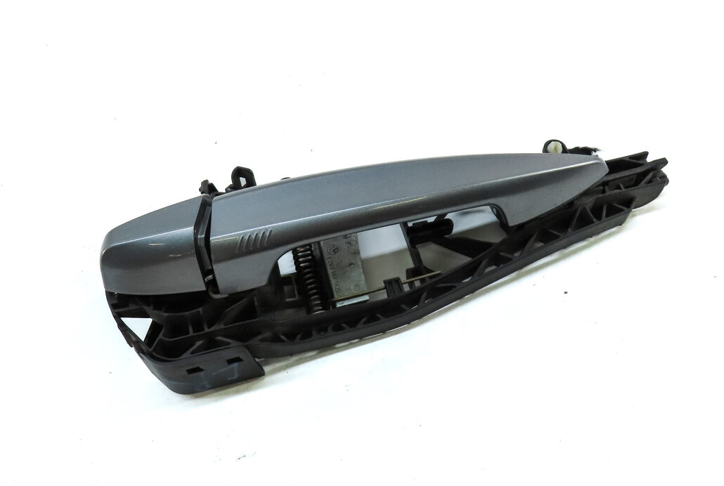 14-21 BMW X1 X2 X5 X6 (F15 F16 F39 F48) REAR LEFT COMFORT DOOR HANDLE (Gray)