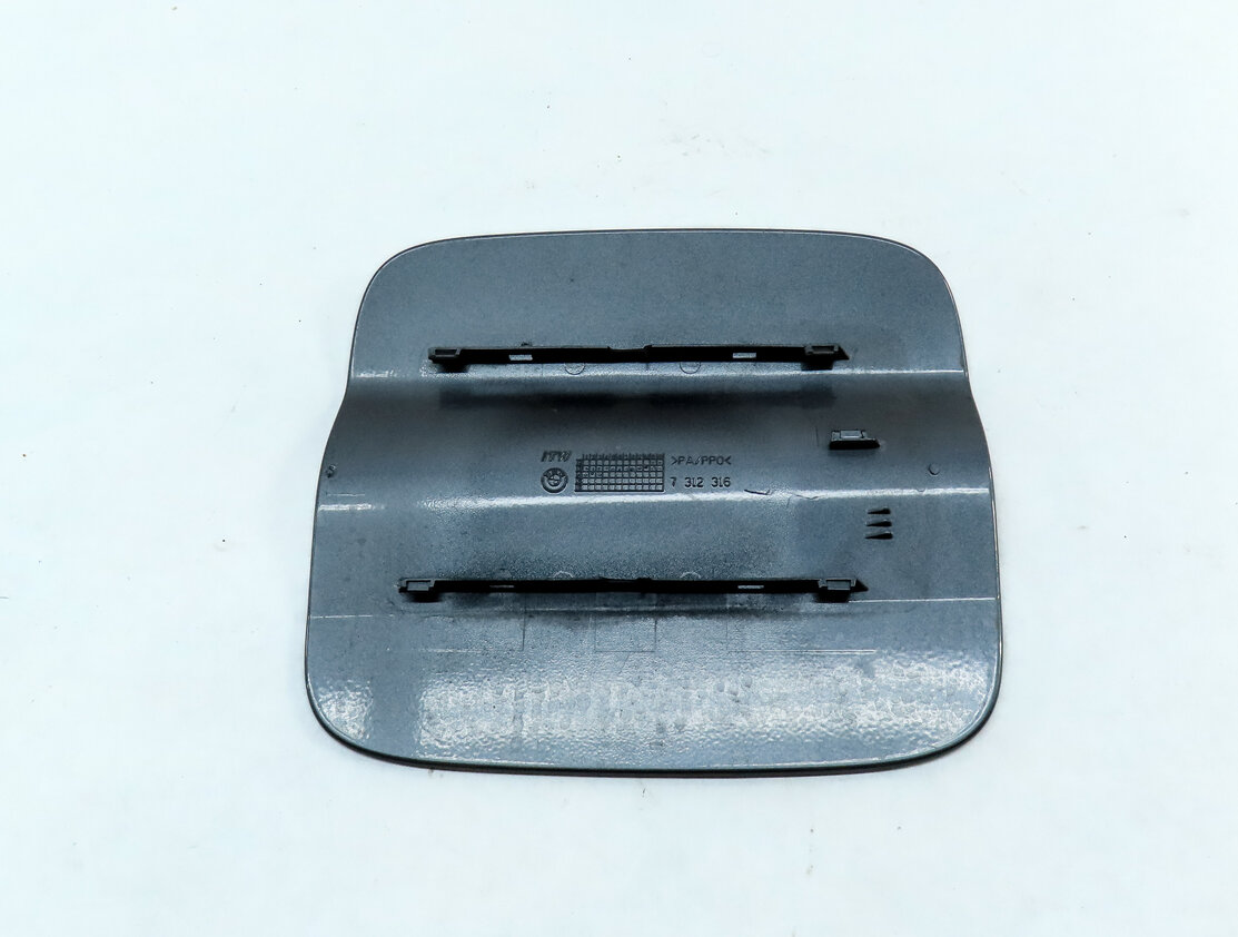 Thumbnail 4: 2014-2018 BMW X5 (F15) FUEL TANK FILLER DOOR COVER LID TRIM (Gray)