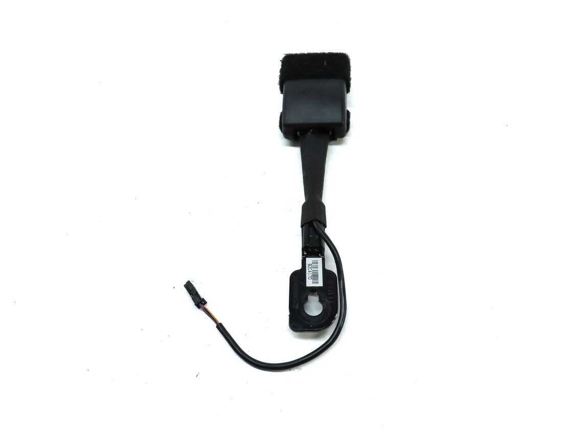 Thumbnail 3: 14-19 BMW X5 X6 X5M (F15 F16 F85 F86) FRONT LEFT DRIVER SEATBELT BUCKLE RECEIVER