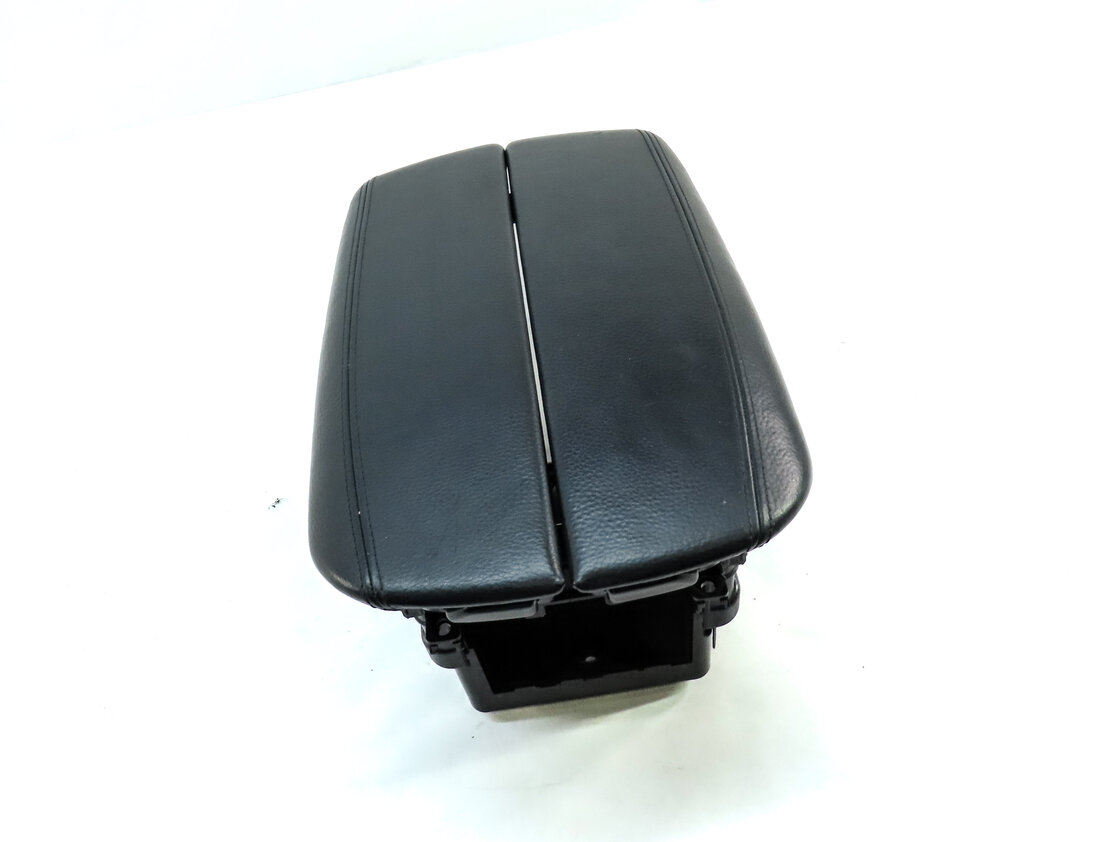 2014 BMW X5 (F15) CENTER CONSOLE STORAGE COMPARTMENT & LID (Black)