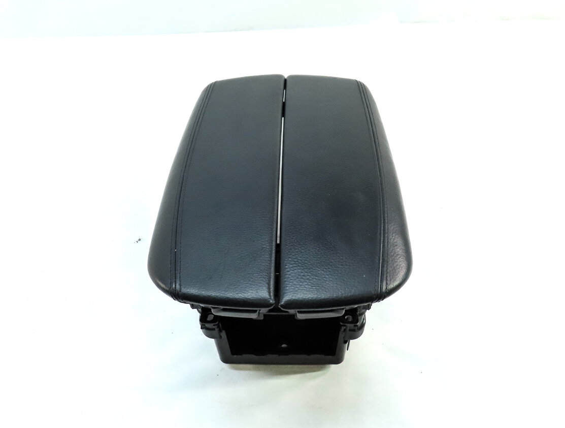 Thumbnail 2: 2014 BMW X5 (F15) CENTER CONSOLE STORAGE COMPARTMENT & LID (Black)