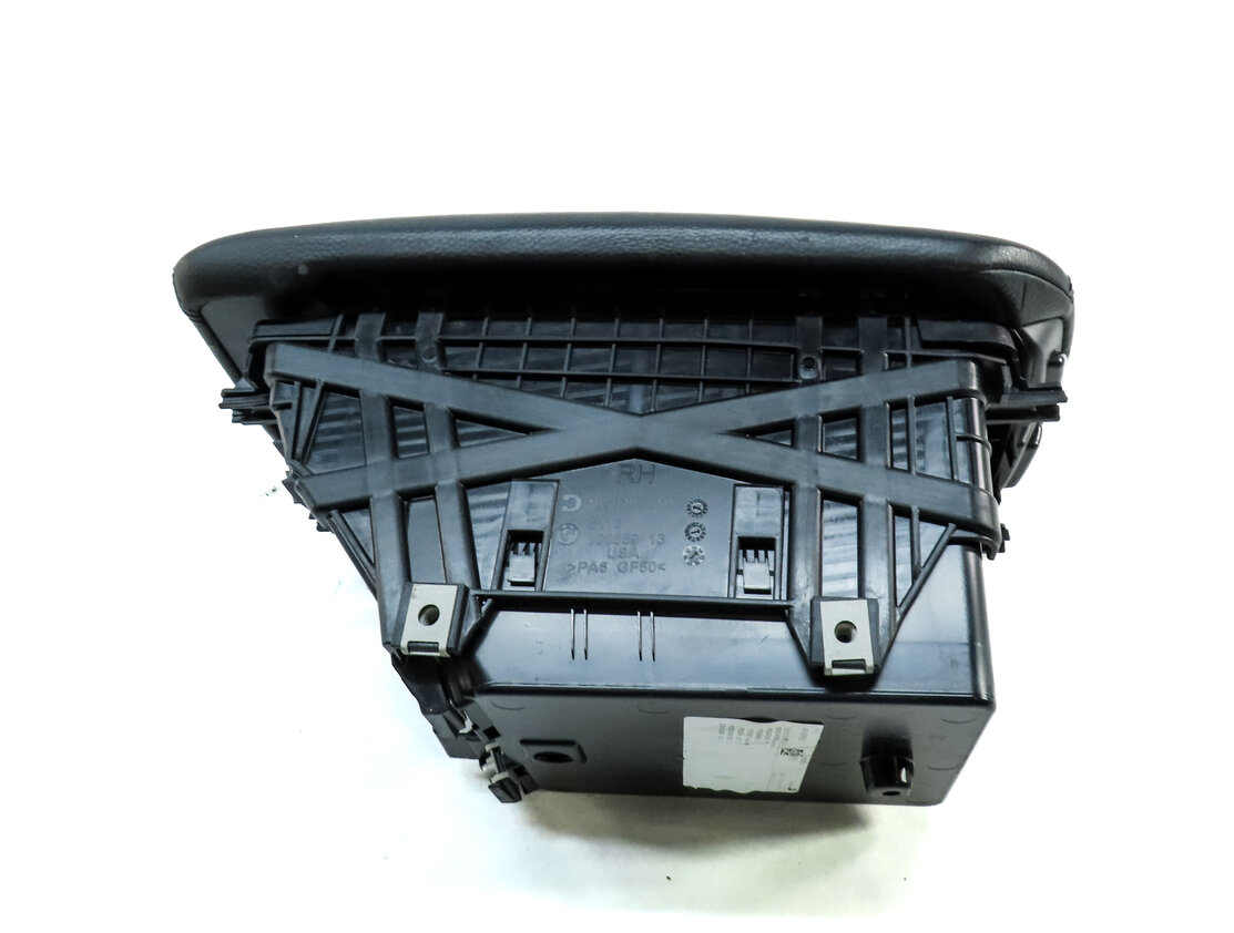 Thumbnail 6: 2014 BMW X5 (F15) CENTER CONSOLE STORAGE COMPARTMENT & LID (Black)