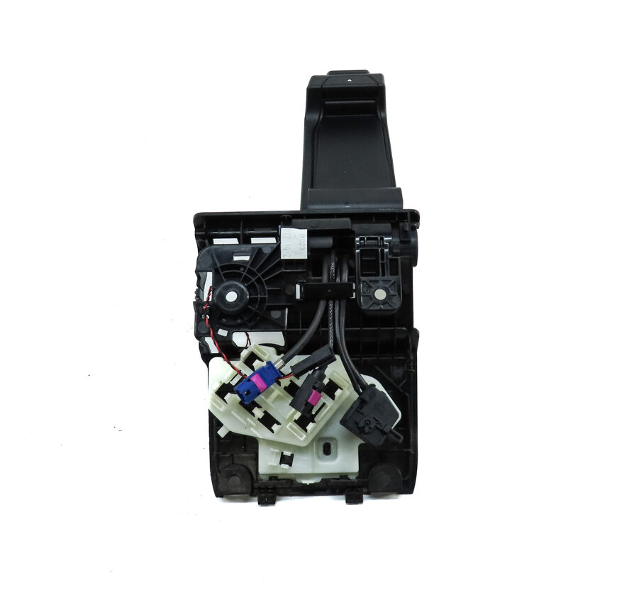 Thumbnail 3: 2014 BMW X5 (F15) CENTER CONSOLE CELL PHONE CHARGING DOCK CRADLE