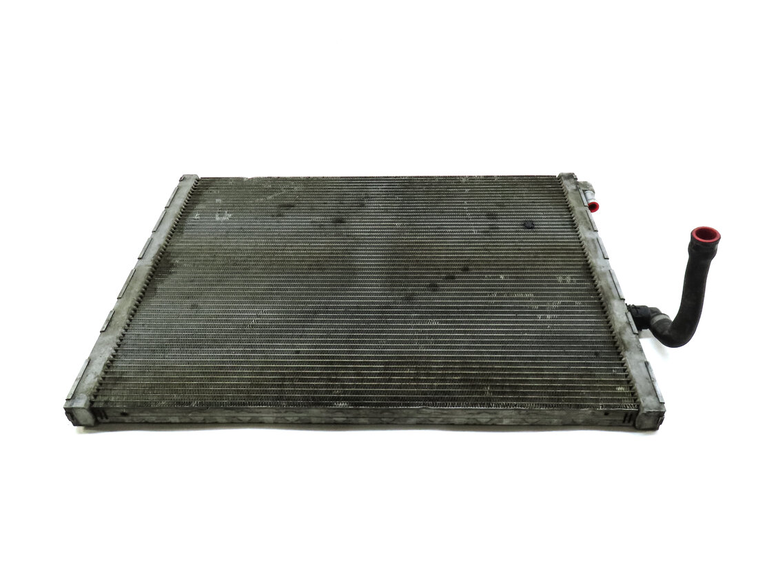 Thumbnail 2: 08-19 BMW X5 X5M X6 X6M (E70 E71 F15 F16 F85 F86) 4.4L - MAIN PRIMARY RADIATOR