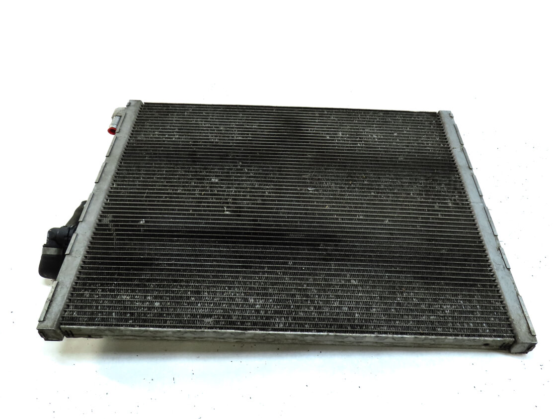 Thumbnail 6: 08-19 BMW X5 X5M X6 X6M (E70 E71 F15 F16 F85 F86) 4.4L - MAIN PRIMARY RADIATOR