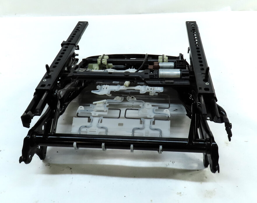 Thumbnail 8: 2014 BMW X5 (F15) FRONT LEFT DRIVER SEAT TRACK WITH ADJUST MOTORS