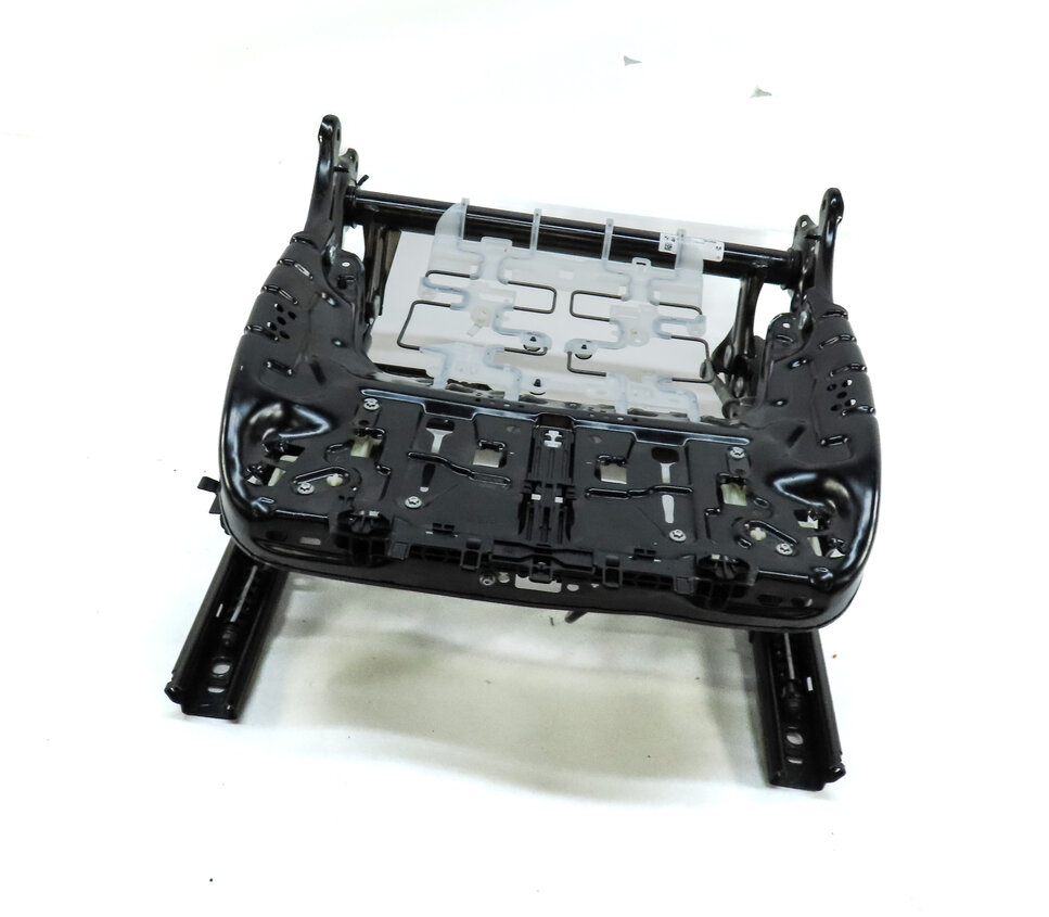 2014 BMW X5 (F15) FRONT RIGHT PASSENGER SEAT TRACK WITH ADJUST MOTORS