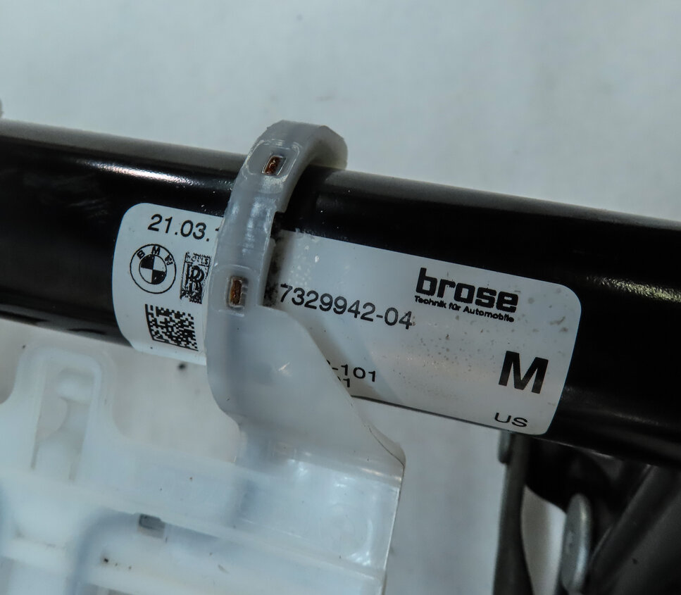 Thumbnail 8: 2014 BMW X5 (F15) FRONT RIGHT PASSENGER SEAT TRACK WITH ADJUST MOTORS