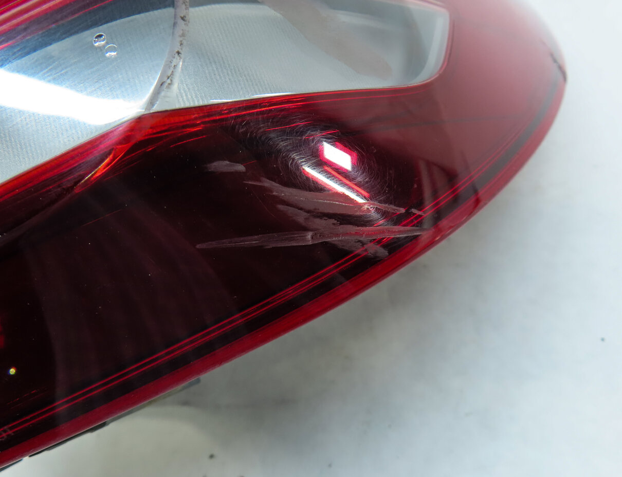 Thumbnail 7: 14-18 BMW X5 X5M F15 RIGHT PASSENGER REAR OUTER LED TAILLIGHT BRAKE LIGHT LAMP