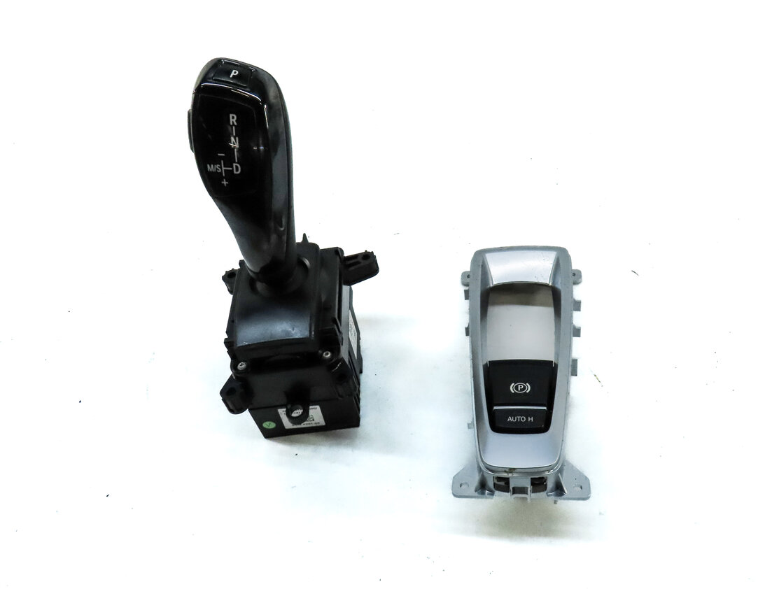 Thumbnail 4: 14-18 BMW X5 (F15) AUTOMATIC TRANSMISSION AUTO TRANS SHIFT SHIFTER BOX & KNOB