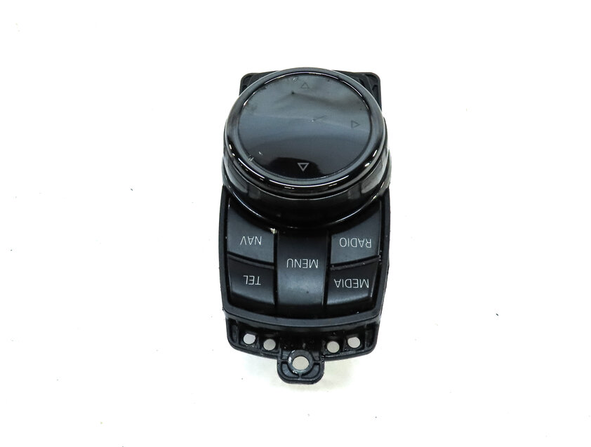 Thumbnail 4: 2014 BMW X5 (F15) I-DRIVE NAVIGATION RADIO STEREO INFORMATION CONTROL KNOB