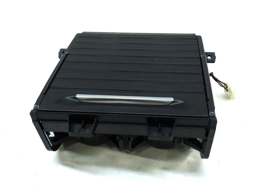 Thumbnail 4: 2014 BMW X5 (F15) FRONT CENTER CONSOLE CUPHOLDER CUP HOLDER w/ ROLL UP DOOR