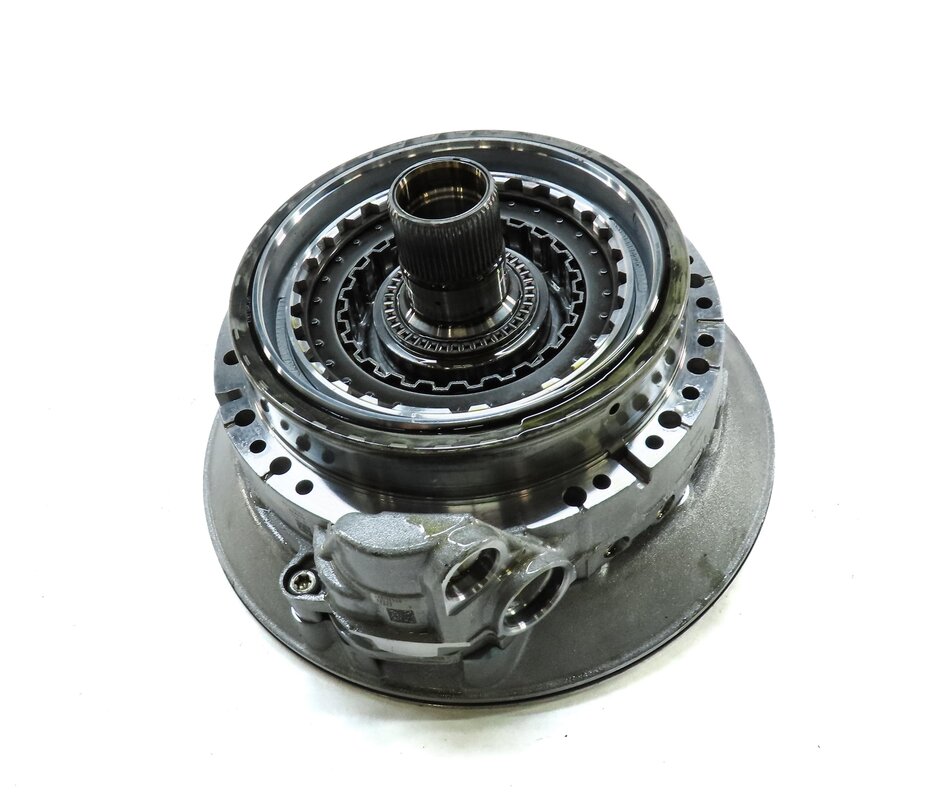 Thumbnail 4: 2013 BMW X1 (E84) 2.0L TURBO AUTO AWD AUTOMATIC TRANSMISSION OIL PUMP THRU 8/12