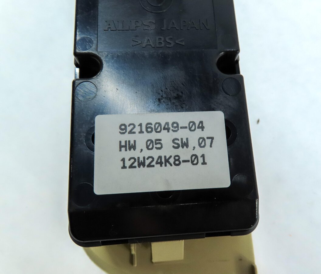 Thumbnail 5: 12-15 BMW X1 (E84) LEFT DRIVER DOOR MASTER WINDOW SWITCH (POWER FOLDING) BEIGE
