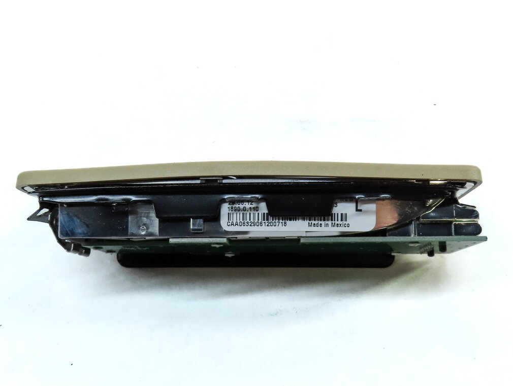 Thumbnail 6: 2013 BMW X1 (E84) REAR LEFT & RIGHT INTERIOR DOME MAP READING LIGHT LAMP (BEIGE)