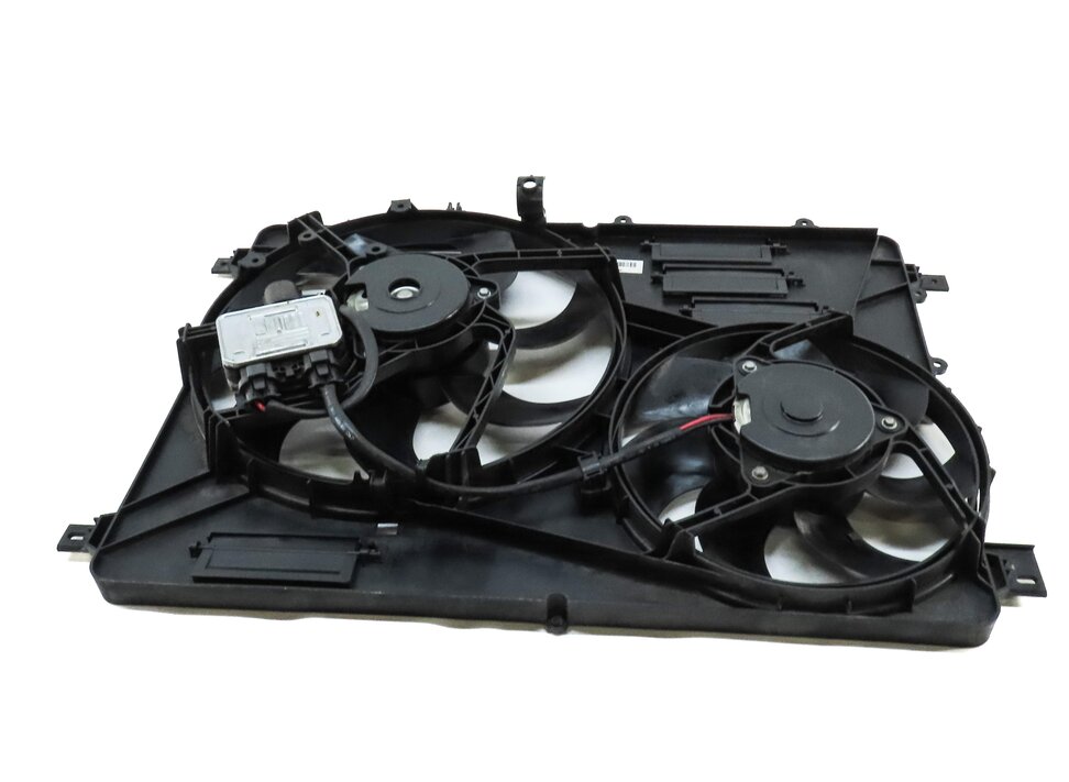 Thumbnail 4: 12-17 LR2 DISCOVERY SPORT RANGE ROVER EVOQUE (L538 L550) RADIATOR COOLING FAN