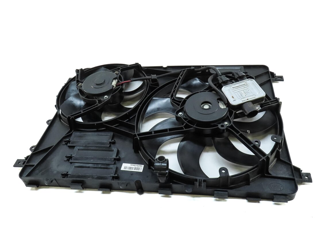 Thumbnail 5: 12-17 LR2 DISCOVERY SPORT RANGE ROVER EVOQUE (L538 L550) RADIATOR COOLING FAN