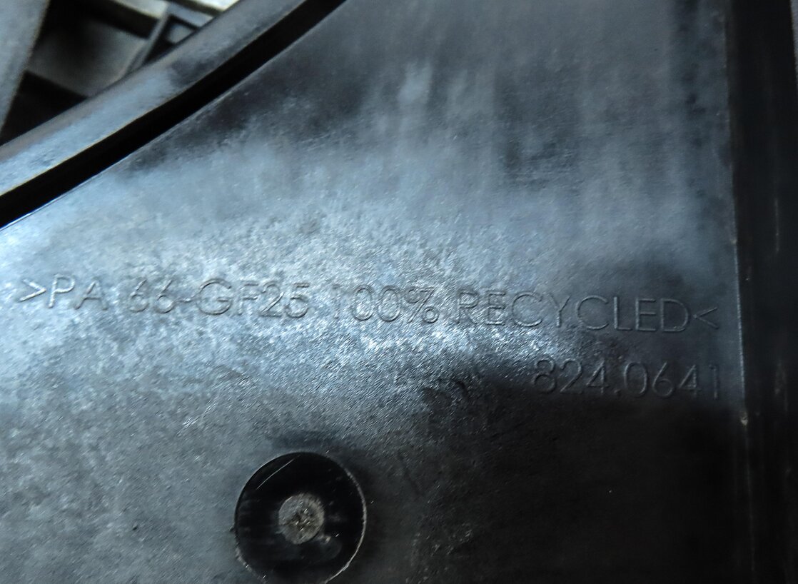 Thumbnail 7: 12-17 LR2 DISCOVERY SPORT RANGE ROVER EVOQUE (L538 L550) RADIATOR COOLING FAN