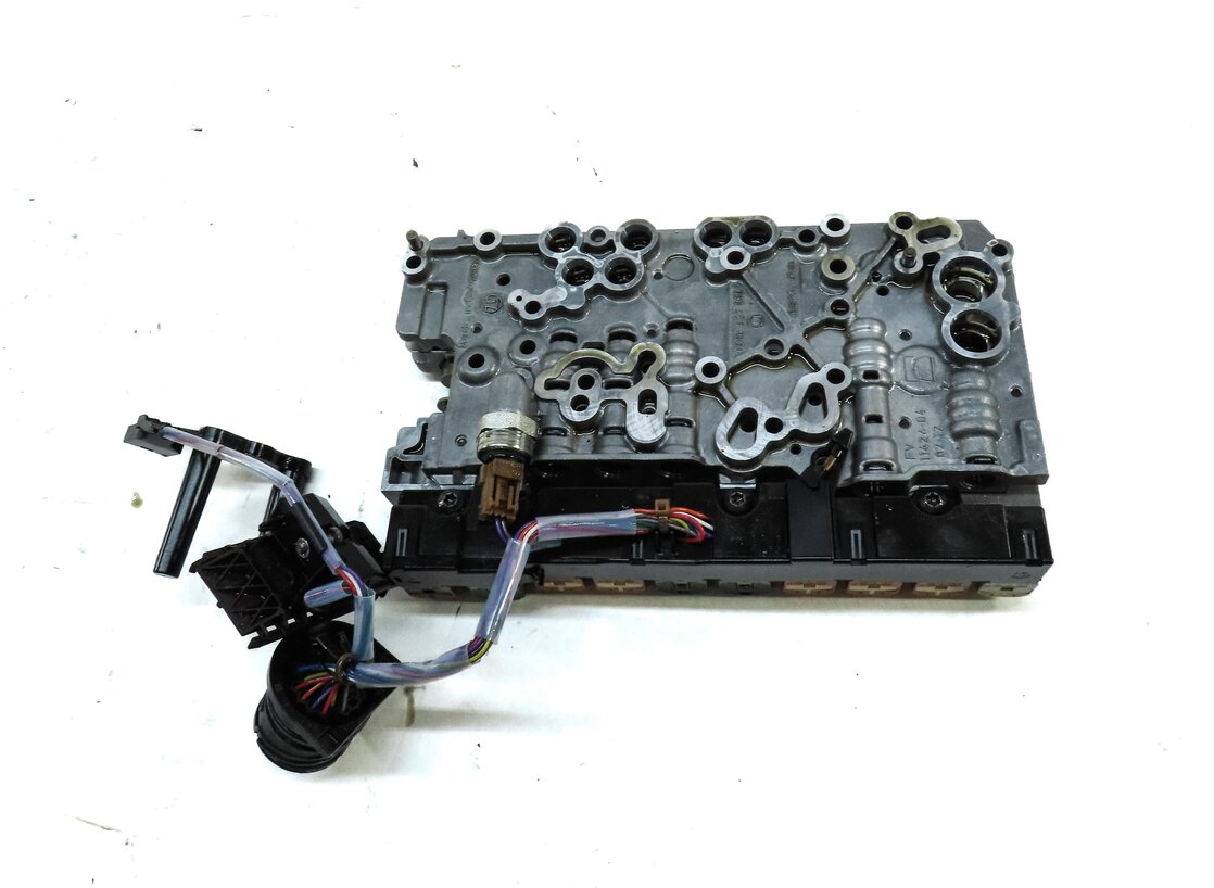 Thumbnail 2: 2014-2017 RANGE ROVER EVOQUE DISCOVERY SPORT (L538 L550) TRANSMISSION VALVE BODY