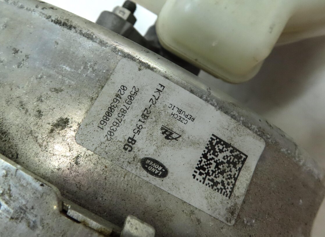 Thumbnail 6: 15-19 RANGE ROVER EVOQUE DISCOVERY SPORT (L538 L550) BRAKE BOOSTER w/ CYLIDNER