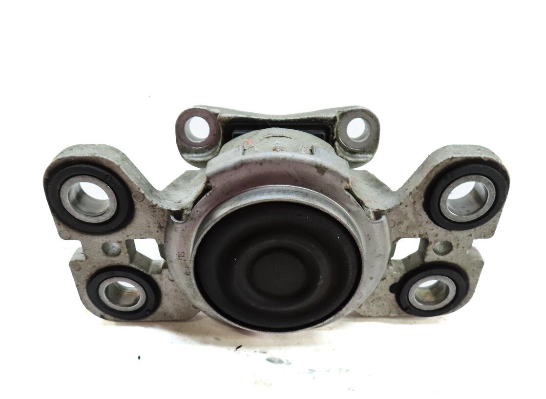Thumbnail 4: 2016 LAND ROVER DISCOVERY SPORT (L550) 2.0L AUTO TRANSMISSION REAR MOUNT BRACKET
