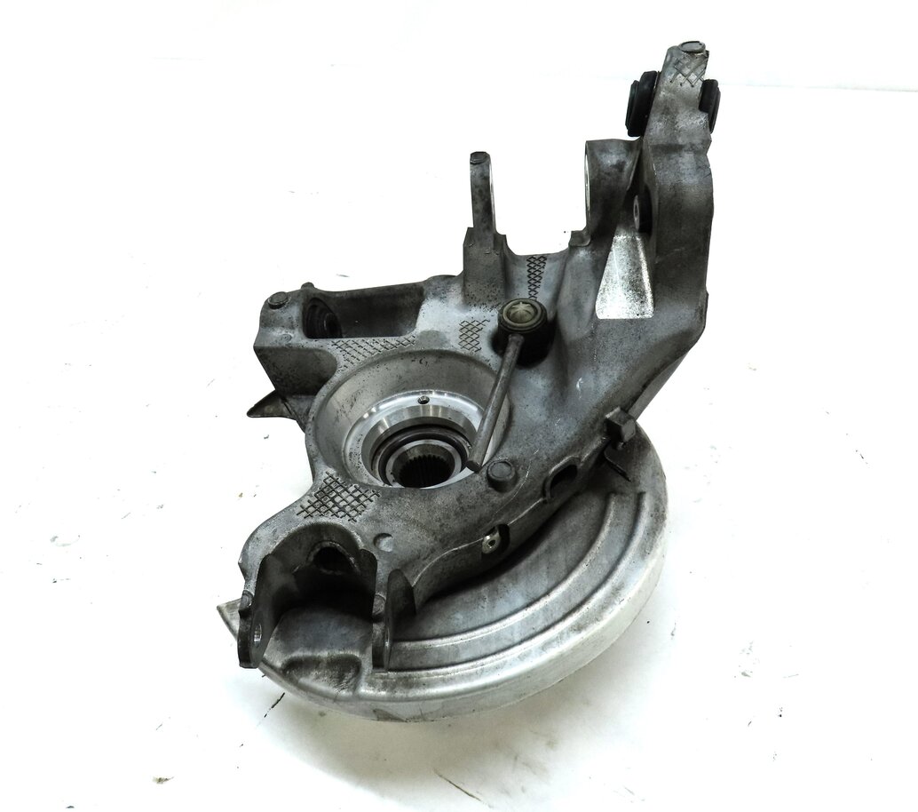 Thumbnail 3: 2015-2019 LAND ROVER DISCOVERY SPORT (L550) RIGHT PASSENGER REAR SPINDLE KNUCKLE
