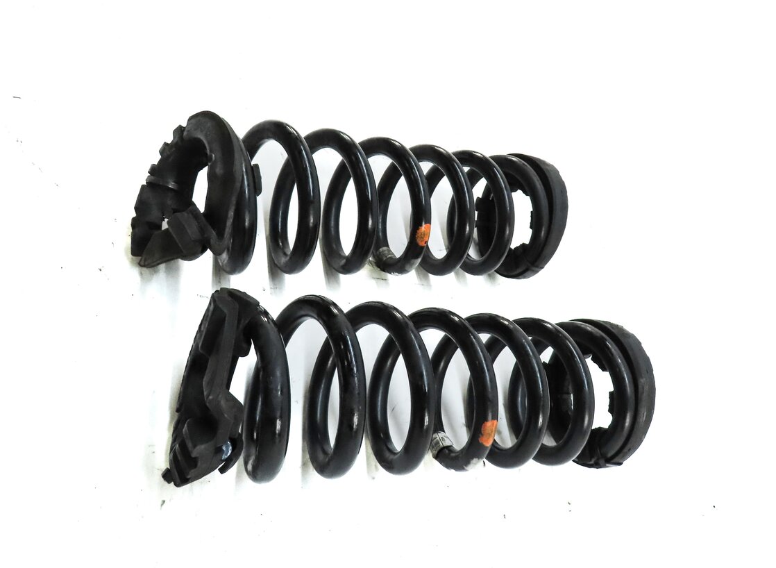 Thumbnail 3: 2015-2019 LAND ROVER DISCOVERY SPORT (L550) REAR SUSPENSION COIL SPRING SET-2
