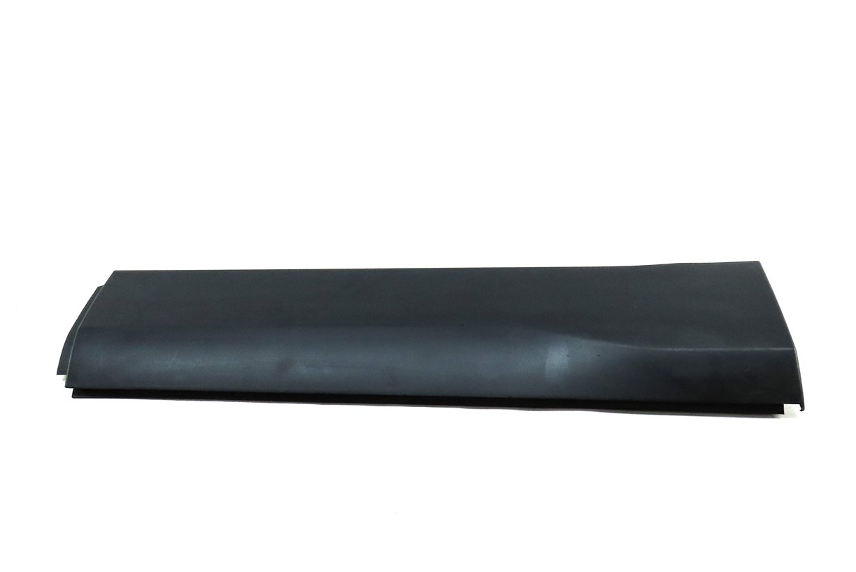 Thumbnail 2: 2015-2019 LAND ROVER DISCOVER SPORT (L550) REAR LEFT LOWER DOOR MOULDING TRIM