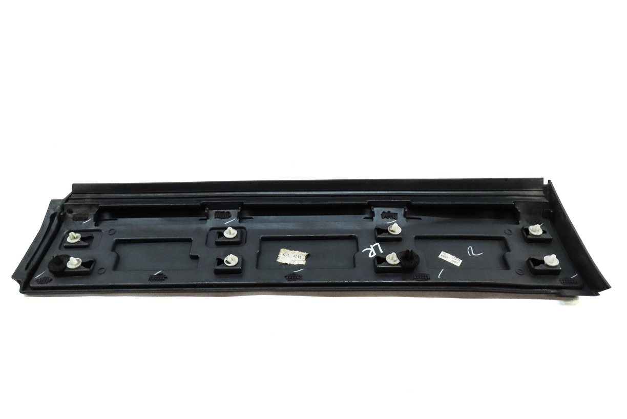 Thumbnail 5: 2015-2019 LAND ROVER DISCOVER SPORT (L550) REAR LEFT LOWER DOOR MOULDING TRIM