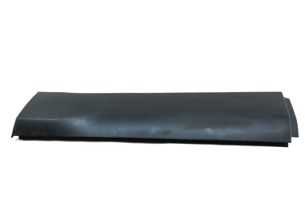 Thumbnail 2: 2015-2019 LAND ROVER DISCOVER SPORT (L550) REAR RIGHT LOWER DOOR MOULDING TRIM