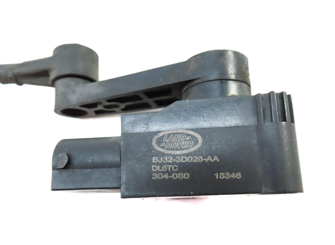Thumbnail 5: 2016 LAND ROVER DISCOVERY SPORT (L550) REAR RIGHT SUSPENSION HEIGHT LEVEL SENSOR