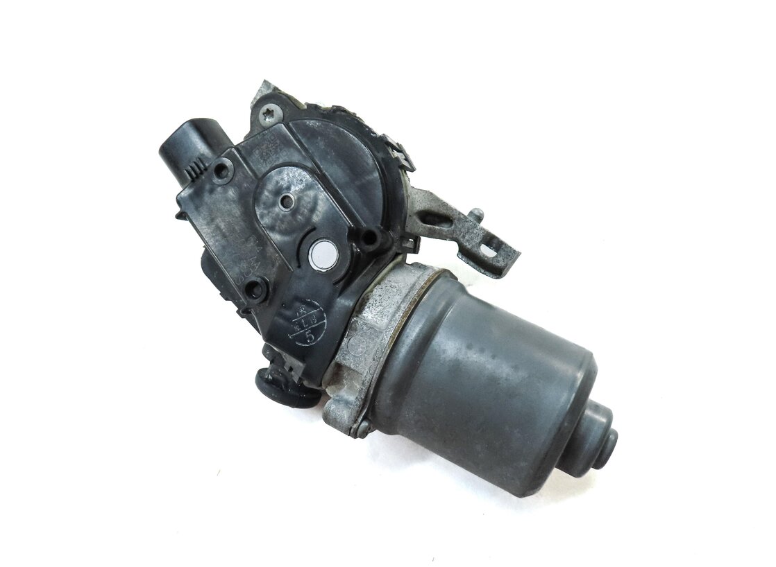 Thumbnail 1: 2015-2019 LAND ROVER DISCOVERY SPORT (L550) FRONT WINDSHIELD WIPER MOTOR
