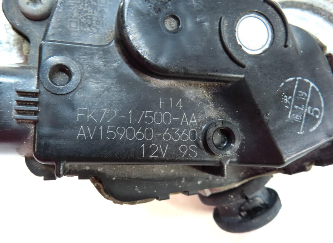Thumbnail 5: 2015-2019 LAND ROVER DISCOVERY SPORT (L550) FRONT WINDSHIELD WIPER MOTOR