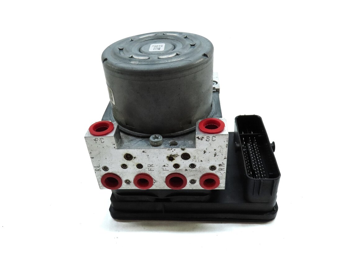 Thumbnail 2: 16 LAND ROVER DISCOVERY SPORT (L550) 2.0L AWD ANTI-LOCK ABS BRAKE PUMP & MODULE