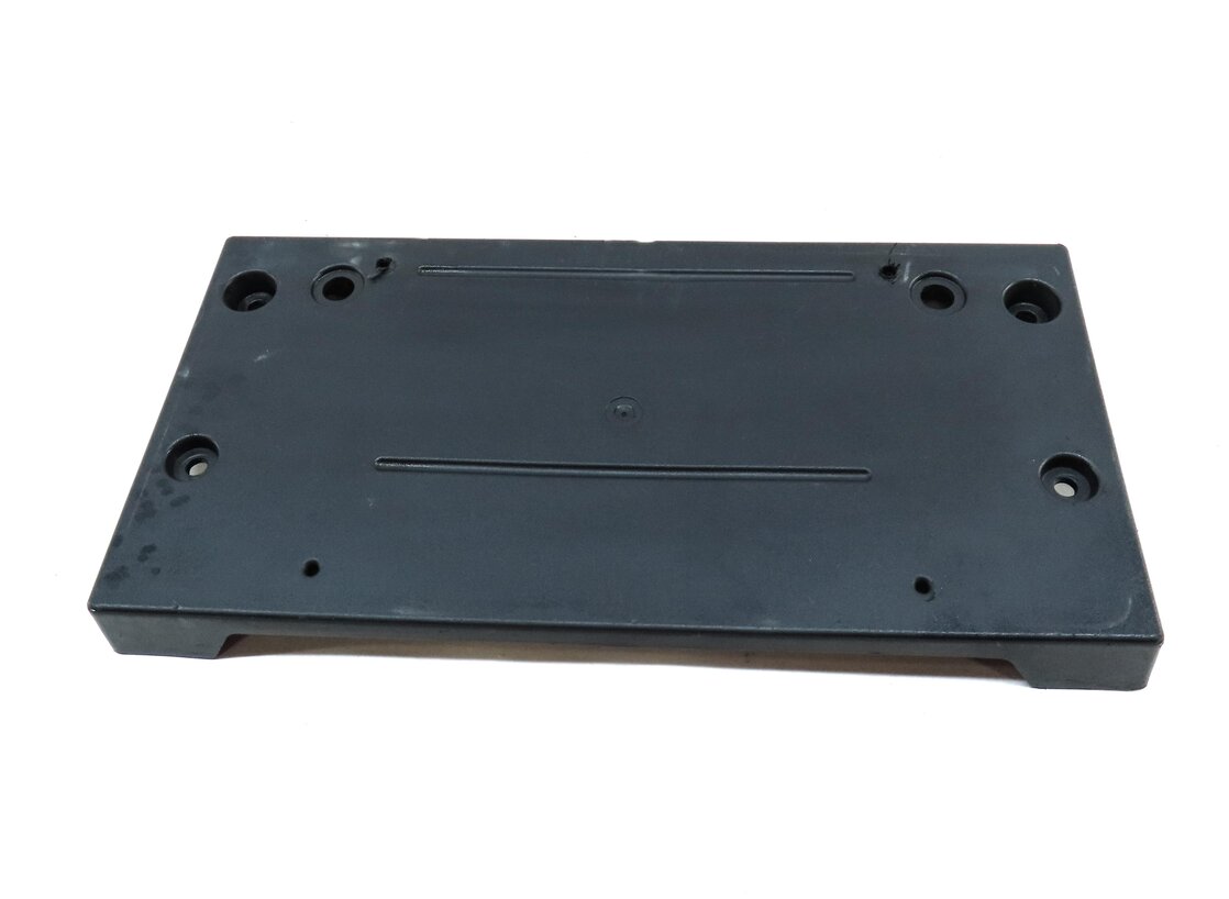 Thumbnail 3: 2016 LAND ROVER DISCOVERY SPORT (L550) FRONT LICENSE PLATE MOUNT BRACKET