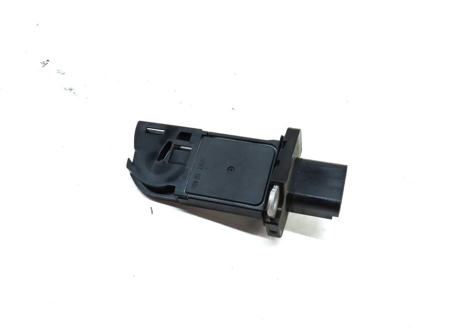 Thumbnail 1: 12-17 LAND ROVER LR2 EVOQUE DISCOVERY (L538 L550) 2.0L MASS AIR FLOW SENSOR MAF