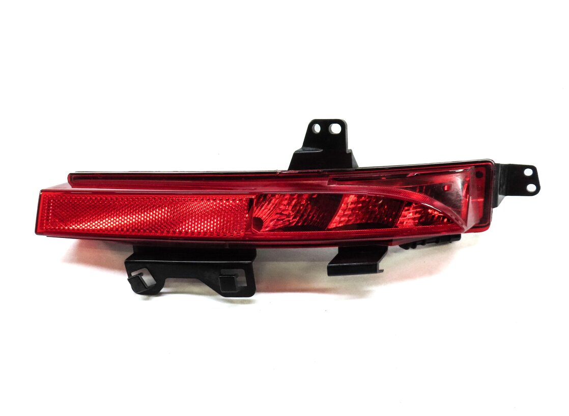 Thumbnail 3: 15-19 LAND ROVER DISCOVERY SPORT (L550) RIGHT REAR BUMPER TAILLIGHT LIGHT LAMP