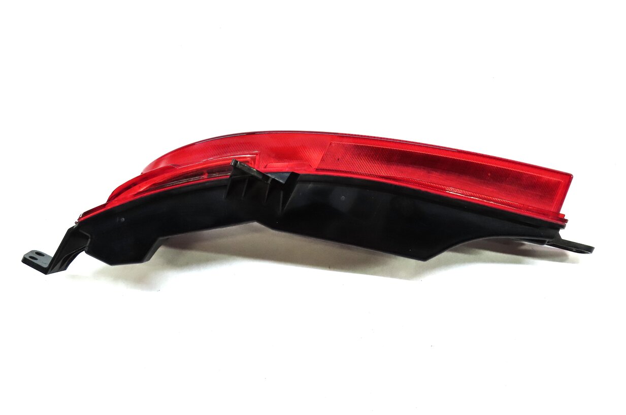 Thumbnail 4: 15-19 LAND ROVER DISCOVERY SPORT (L550) RIGHT REAR BUMPER TAILLIGHT LIGHT LAMP