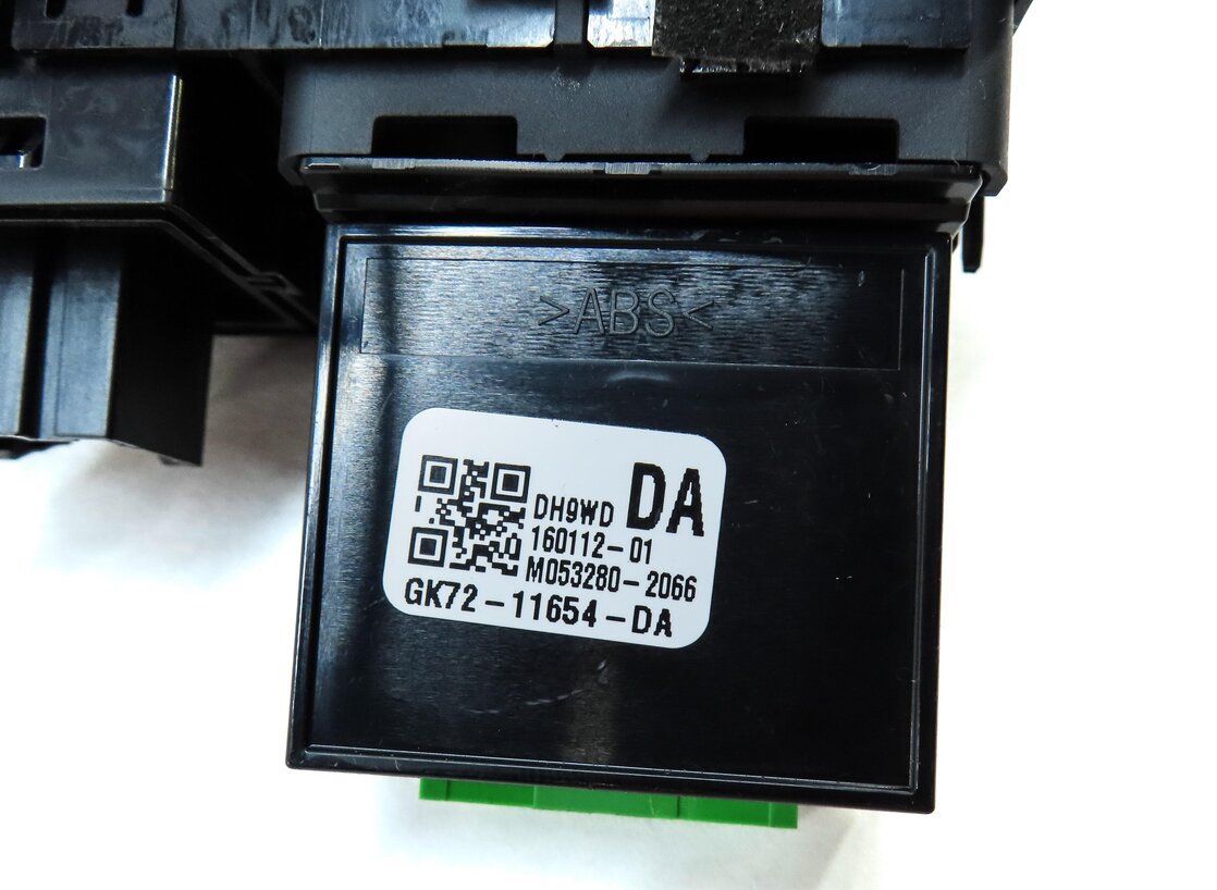 Thumbnail 5: 2016 LAND ROVER DISCOVERY SPORT L550 TRUNK OPEN LANE ASSIST DIMMER SWITCH & TRIM