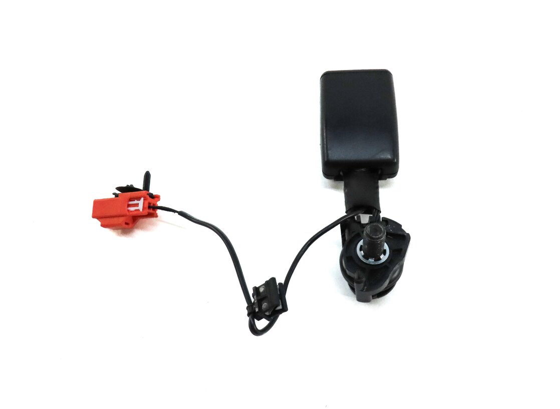 Thumbnail 3: 2016 LAND ROVER DISCOVERY SPORT L550 REAR RIGHT 2ND ROW SEATBELT BUCKLE RECEIVER