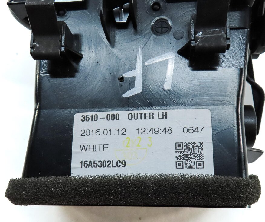 Thumbnail 5: 2016 LAND ROVER DISCOVERY SPORT L550 FRONT LEFT DRIVER OUTER AC HEATER AIR VENT