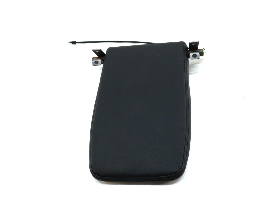 Thumbnail 2: 15-20 ROVER DISCOVERY SPORT L550 REAR 3RD ROW LEFT / RIGHT SEAT HEADREST (BLACK)
